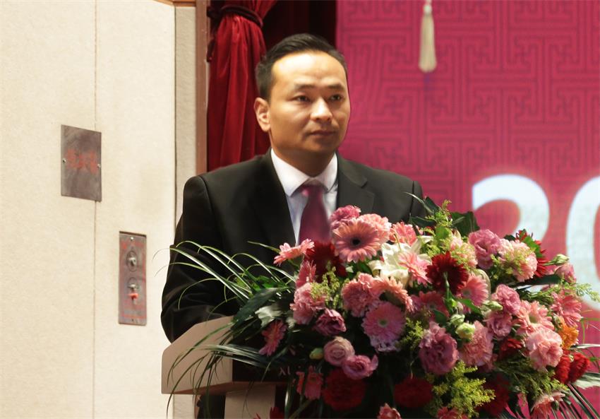 集团副总、纪委副书记张成彪同志作米兰网页版登录入口_米兰MiLan(中国)“关于2018年违纪违规及重大事故责任单位的通报及处理决定”