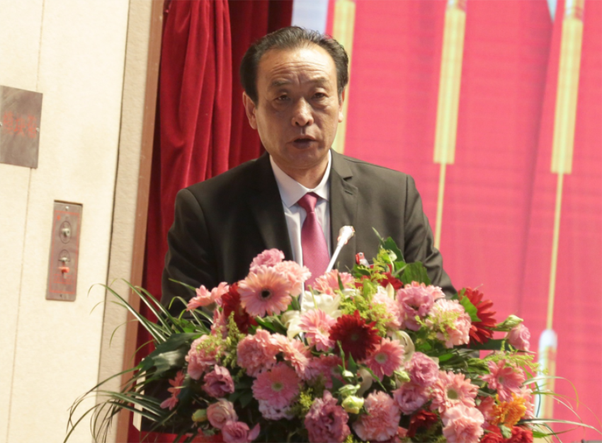 米兰网页版登录入口_米兰MiLan(中国)第一届党委班子选举大会---宝润实业集团党委常委、纪委副书记郑军同志作纪委工作报告